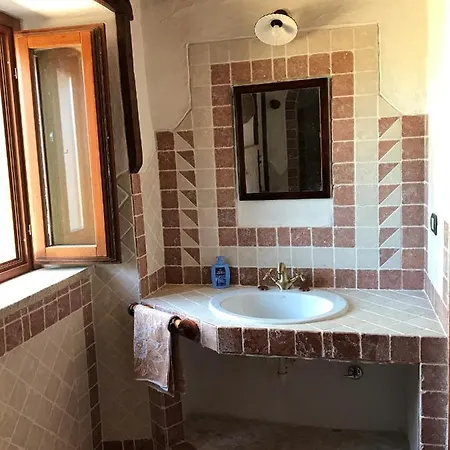 Li Casacci Bed & Breakfast *